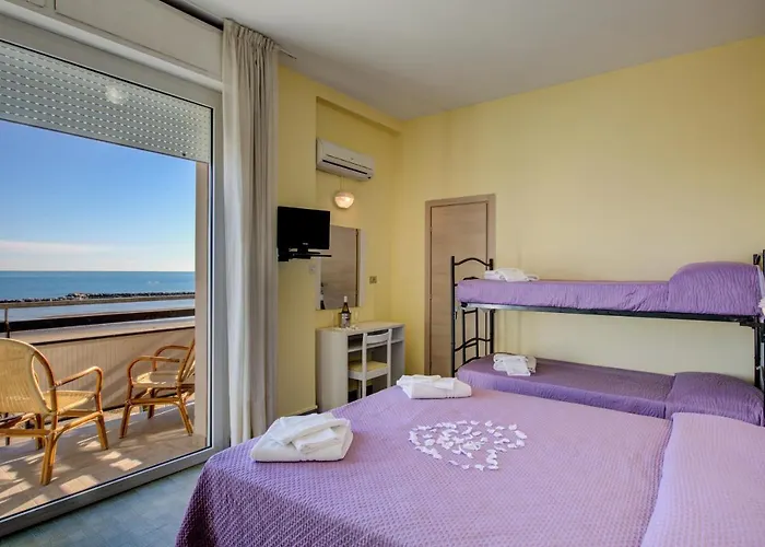 Chambre Quadruple Confort